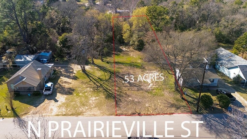 0.53 acres in Henderson County - photo 11