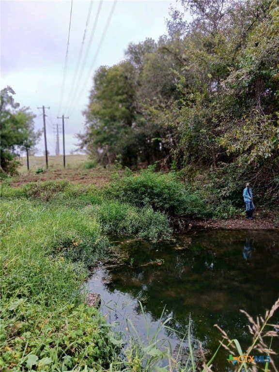 2.31 acres in McLennan County - photo 7