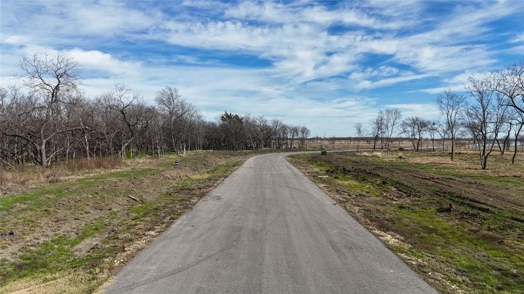 2.36 acres in Navarro County - photo 13