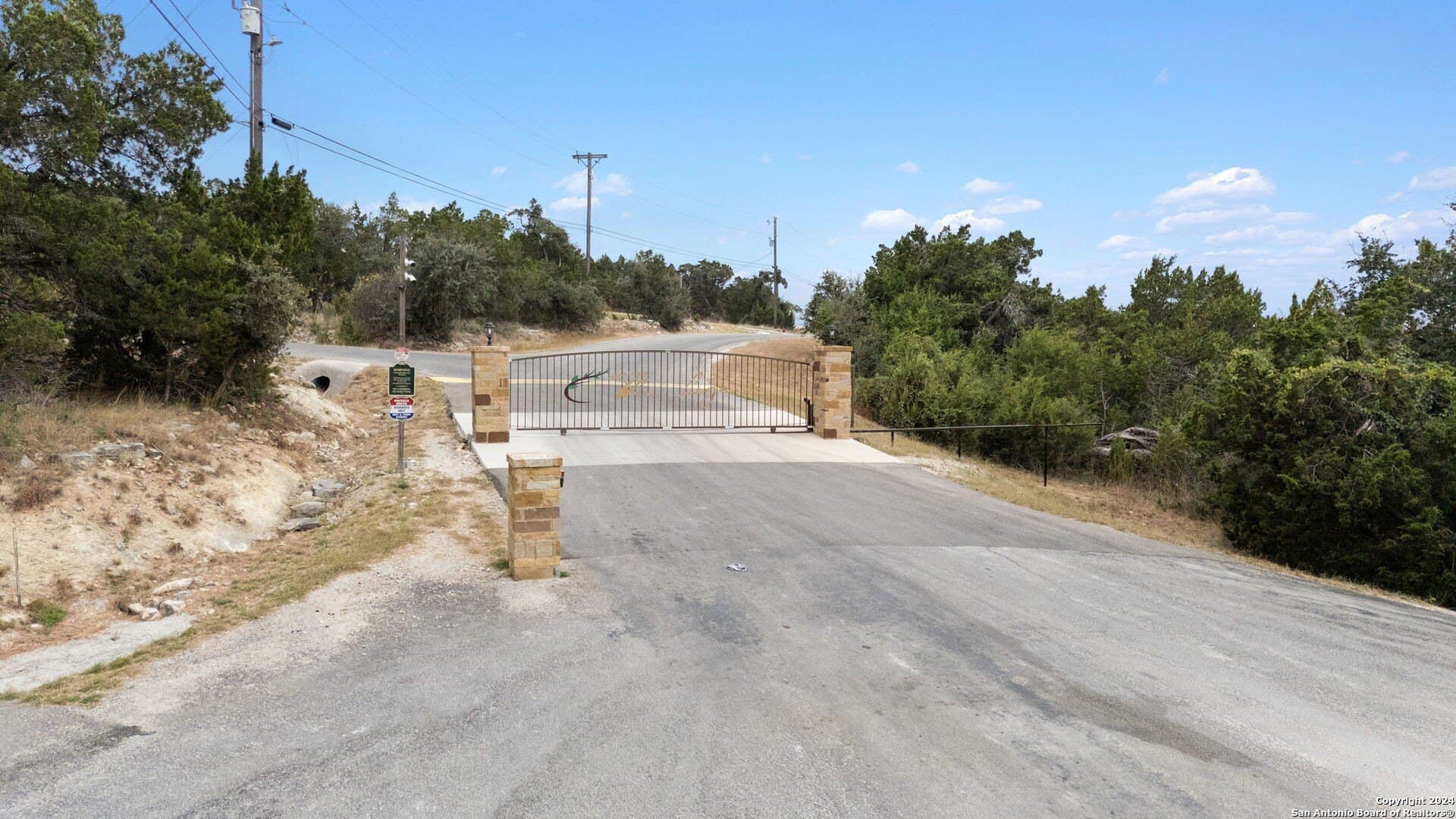 1.04 acres in Comal County - photo 19