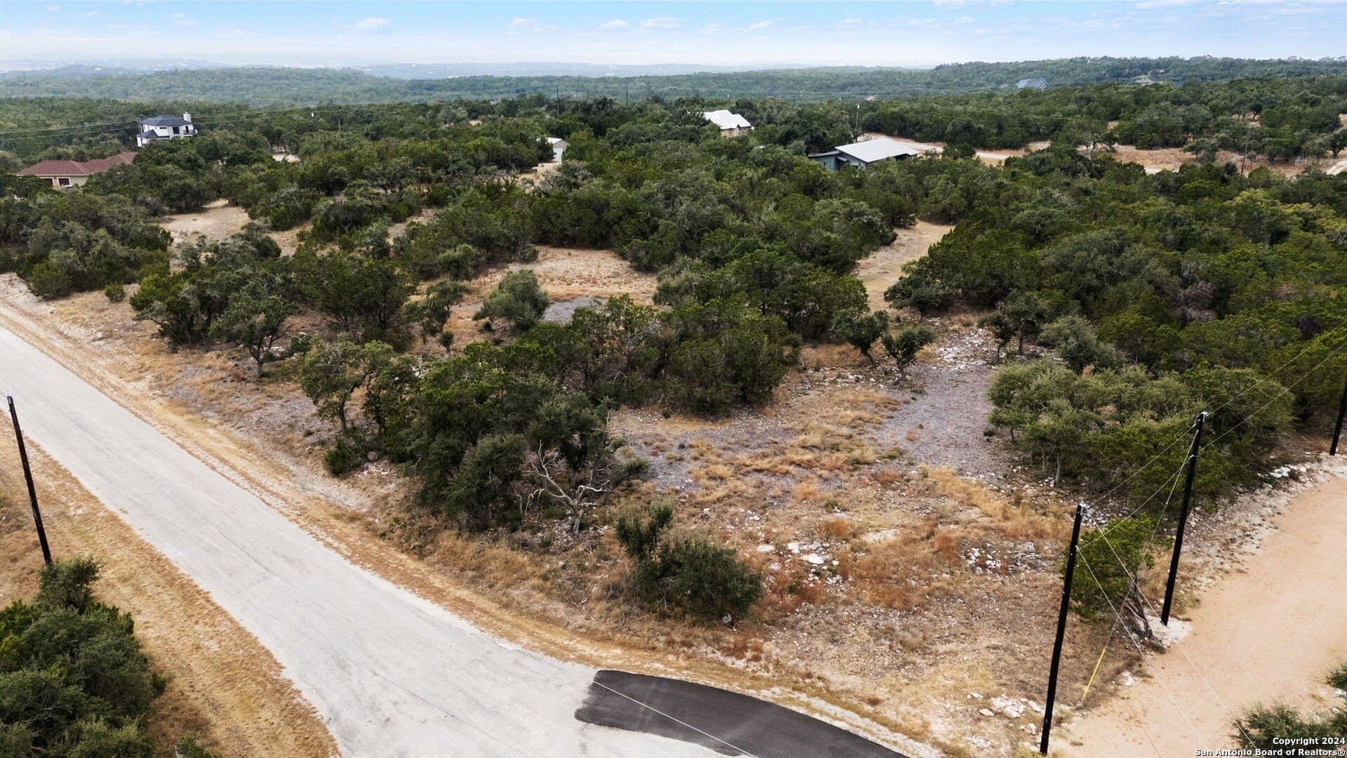 1.04 acres in Comal County - photo 3