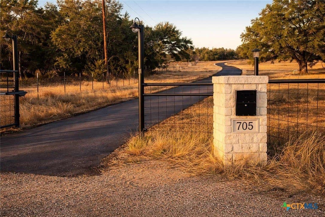 11.04 acres in Coryell County - photo 4