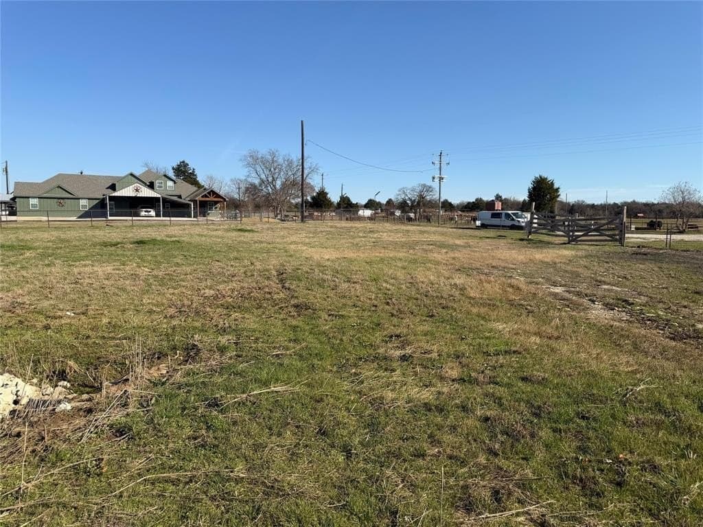 3.45 acres in Grayson County - photo 2
