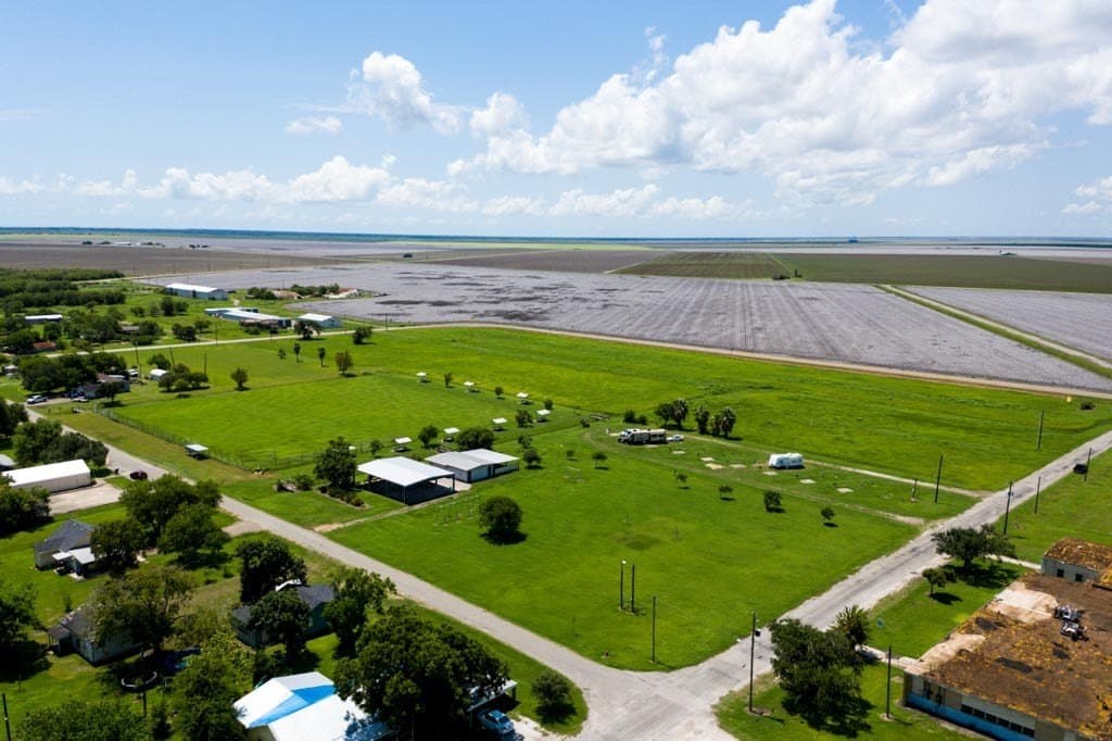 0.79 acres in Refugio County - photo 15