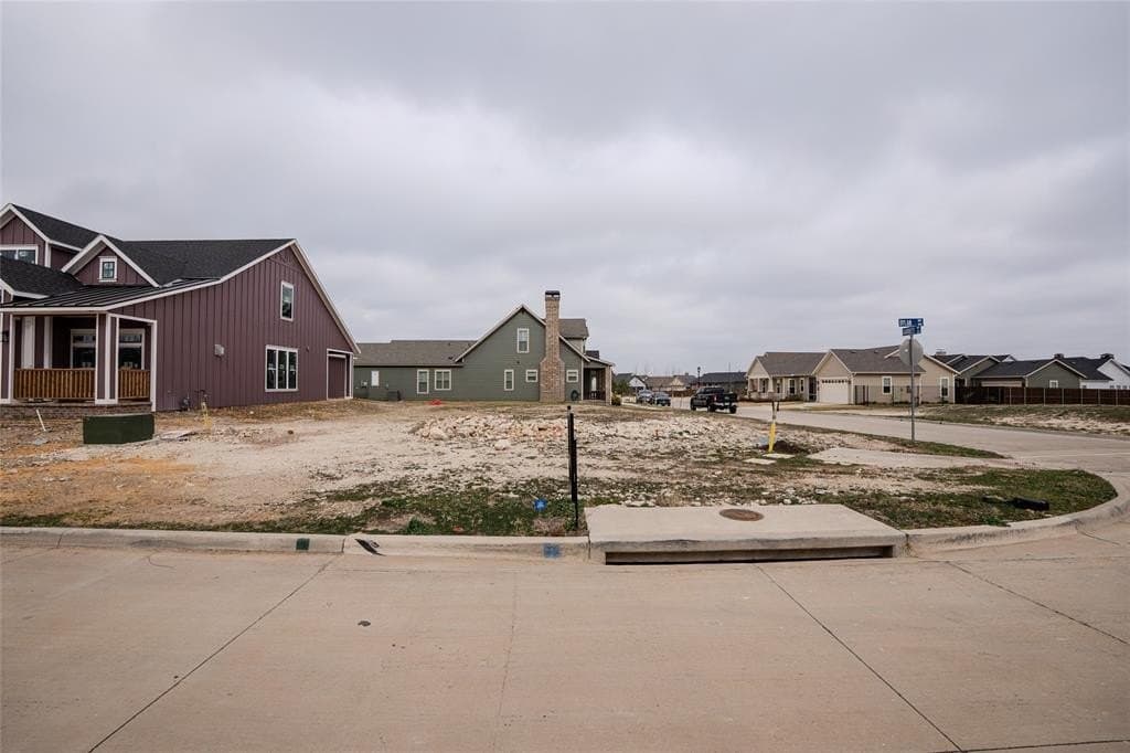 0.14 acres in Ellis County - photo 13