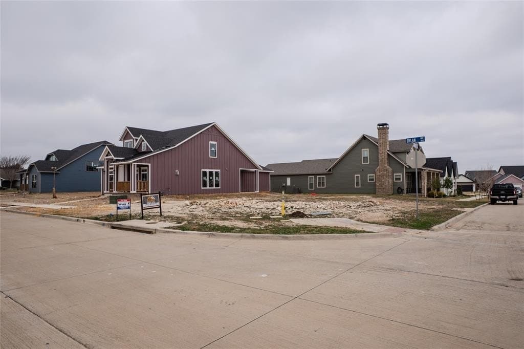 0.14 acres in Ellis County - photo 14
