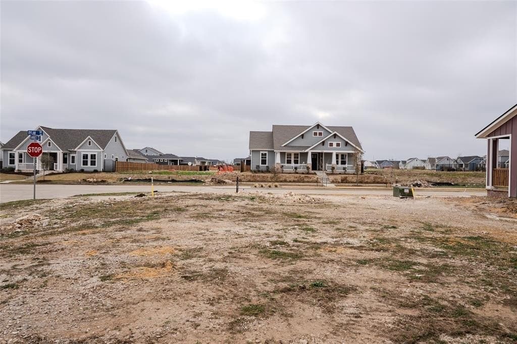 0.14 acres in Ellis County - photo 5