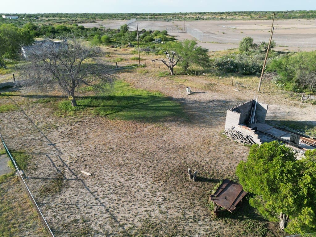 0.16 acres in Maverick County - photo 6