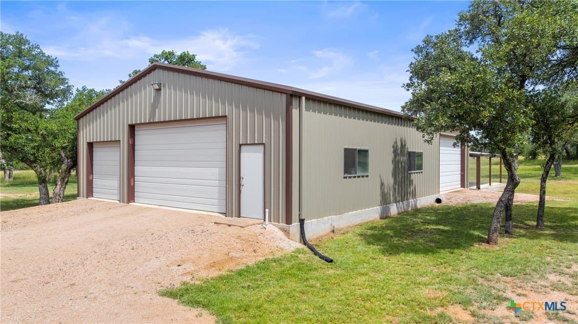 50.31 acres in Blanco County - photo 6