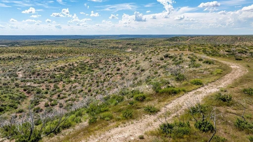 1,764 acres in Hardeman County - photo 29