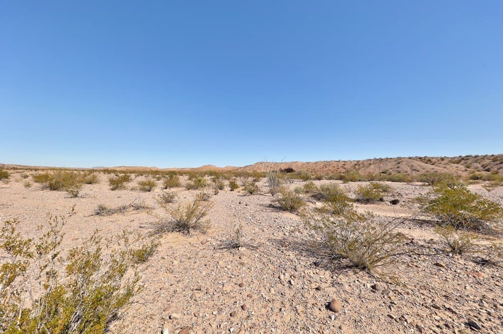 1 acres in Presidio County - photo 3