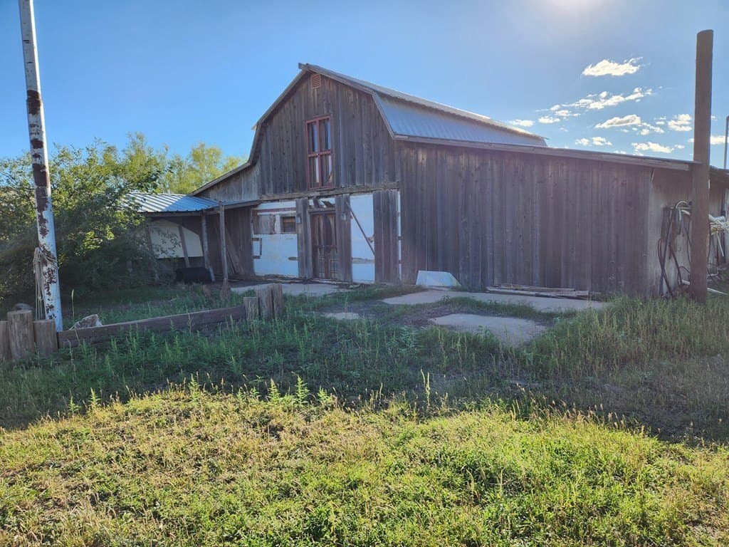 40 acres in Midland County - photo 39