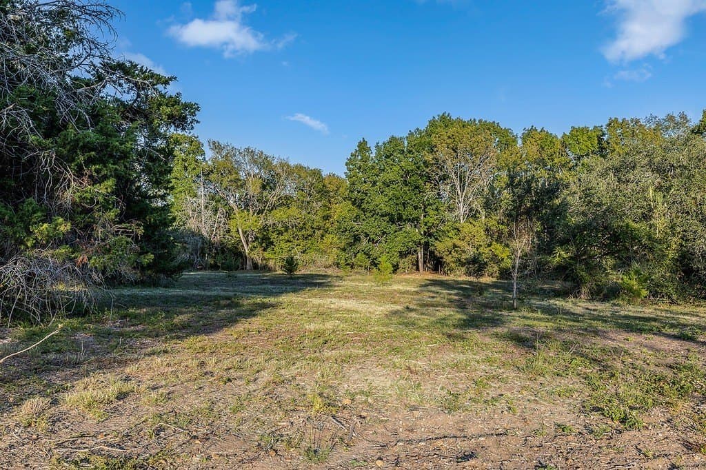 3.71 acres in Fayette County - photo 3