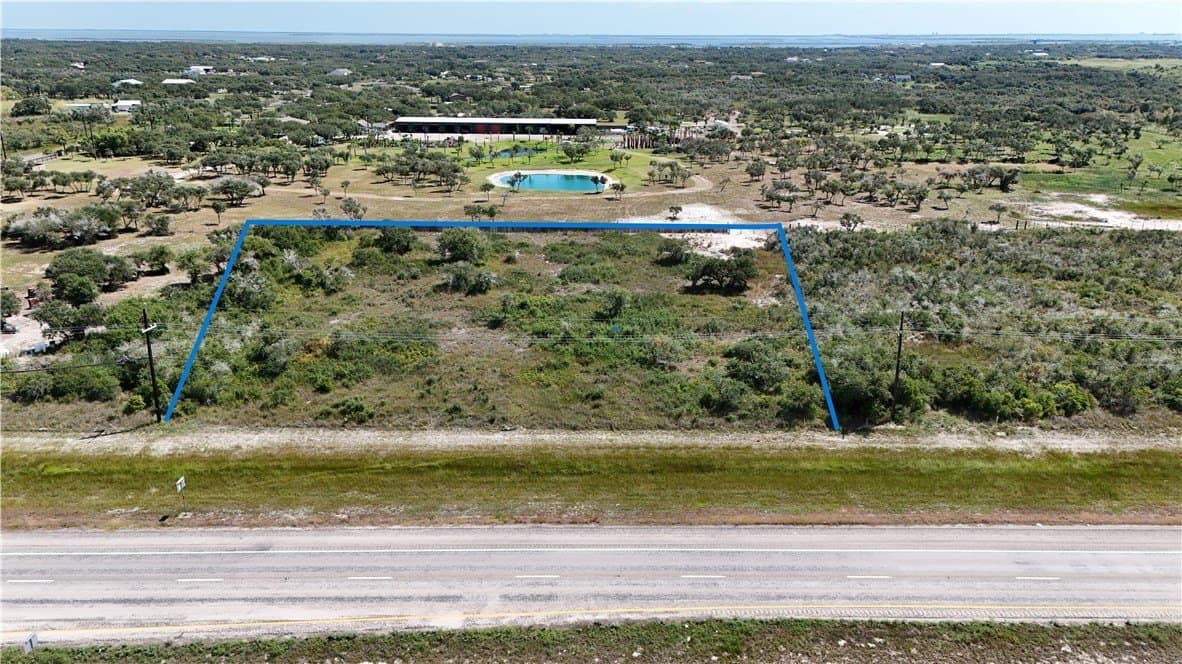 1403 S H 35 BYPASS lot: B-1, B-2