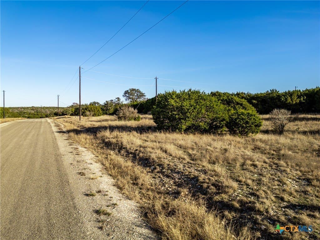 6.06 acres in Lampasas County - photo 9