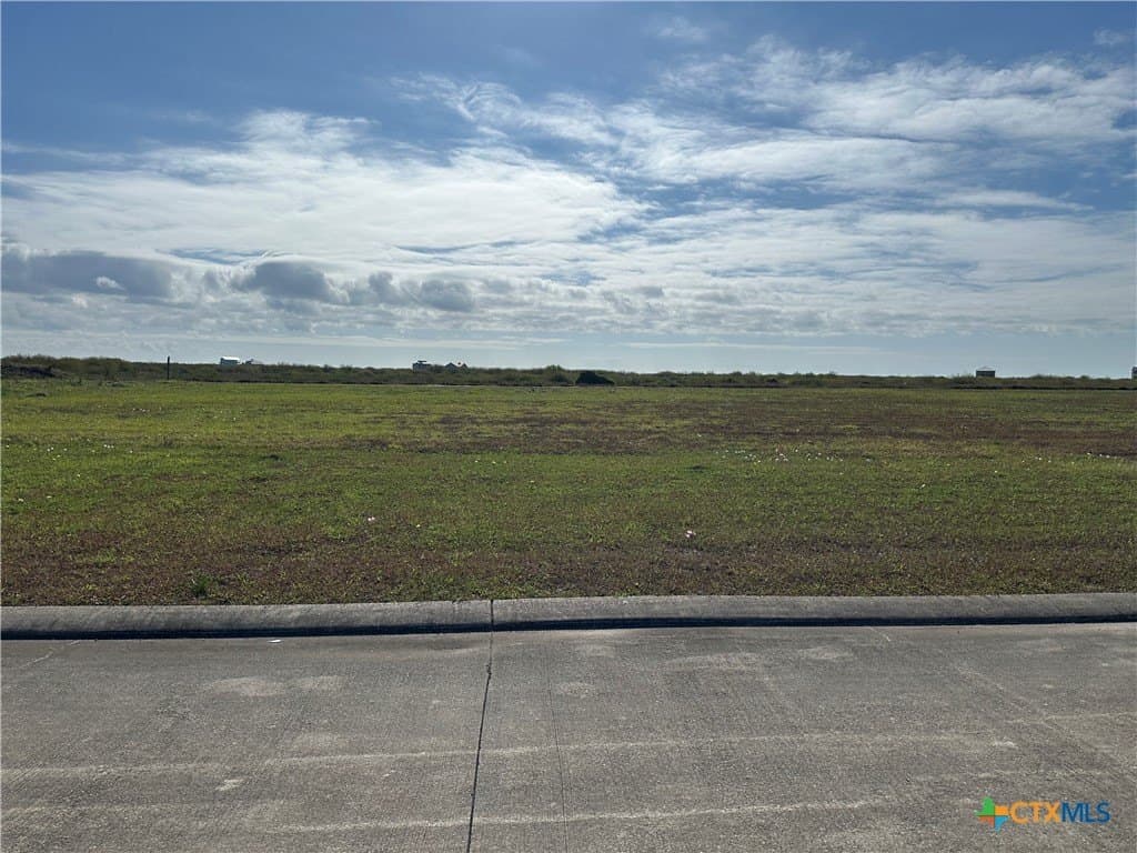 0.25 acres in Matagorda County - photo 5