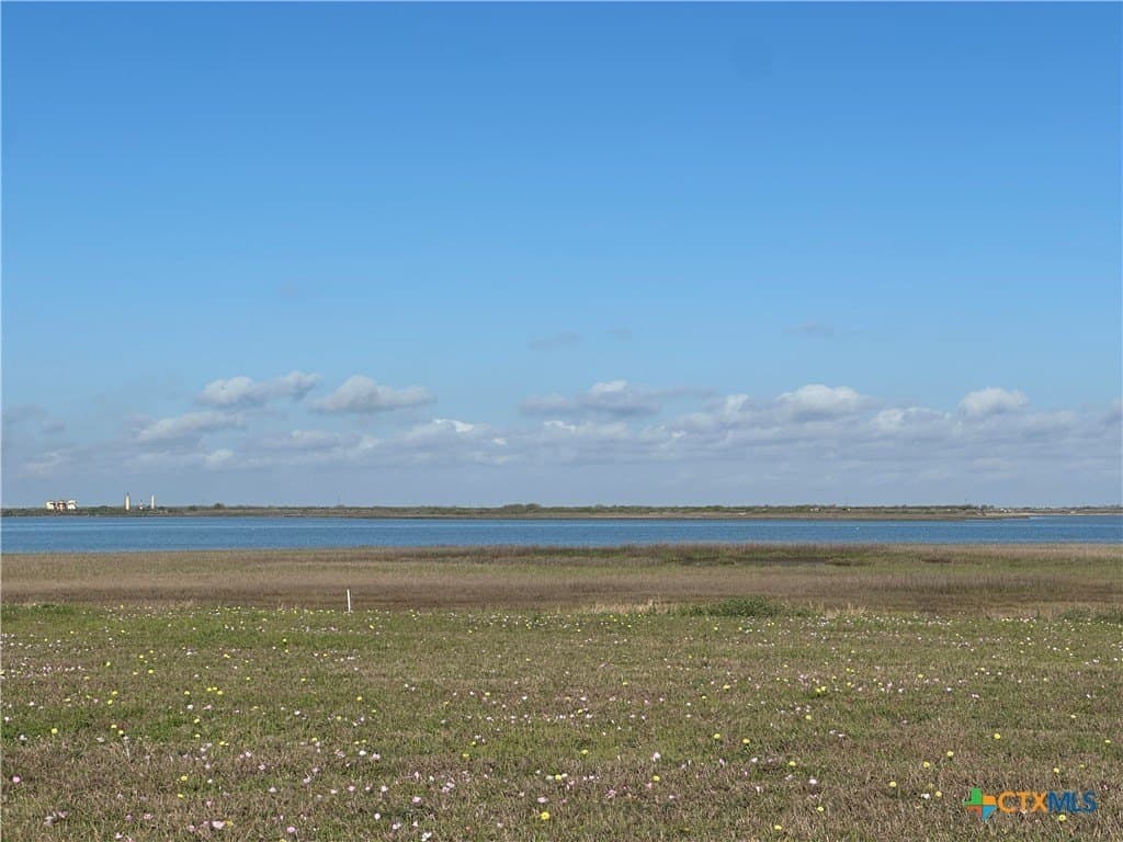 0.25 acres in Matagorda County - photo 6