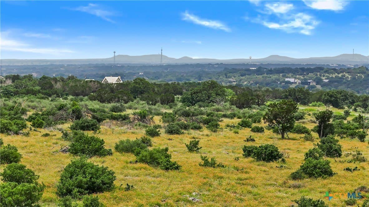 650 One River Point Drive lot: 4