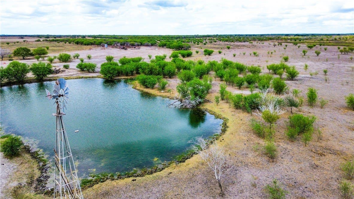 200.39 acres in Live Oak County - photo 23