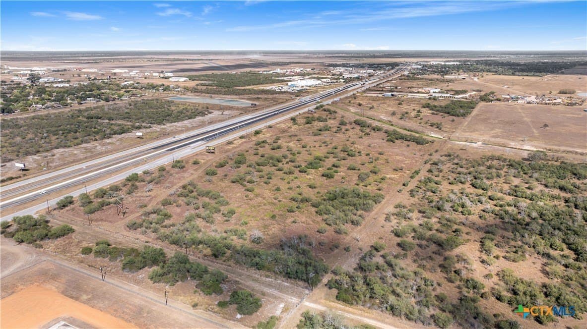 54.39 acres in Victoria County - photo 3