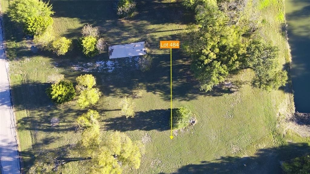 0.57 acres in Navarro County - photo 7