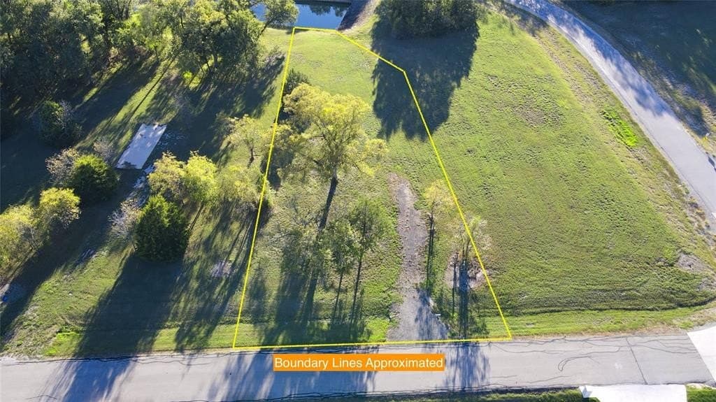 0.57 acres in Navarro County - photo 17