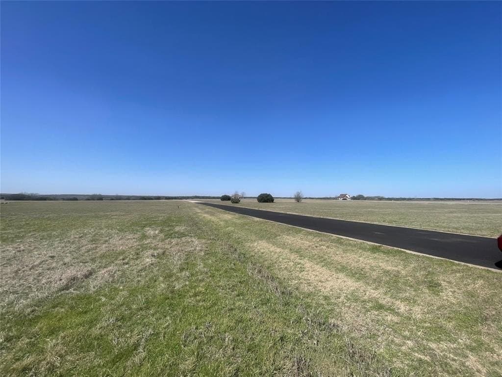 0.33 acres in Johnson County - photo 3