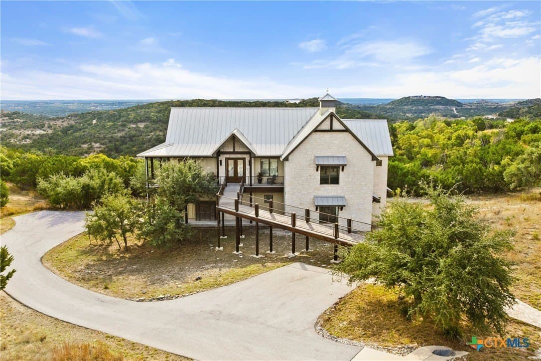 17.9 acres in Blanco County - photo 2