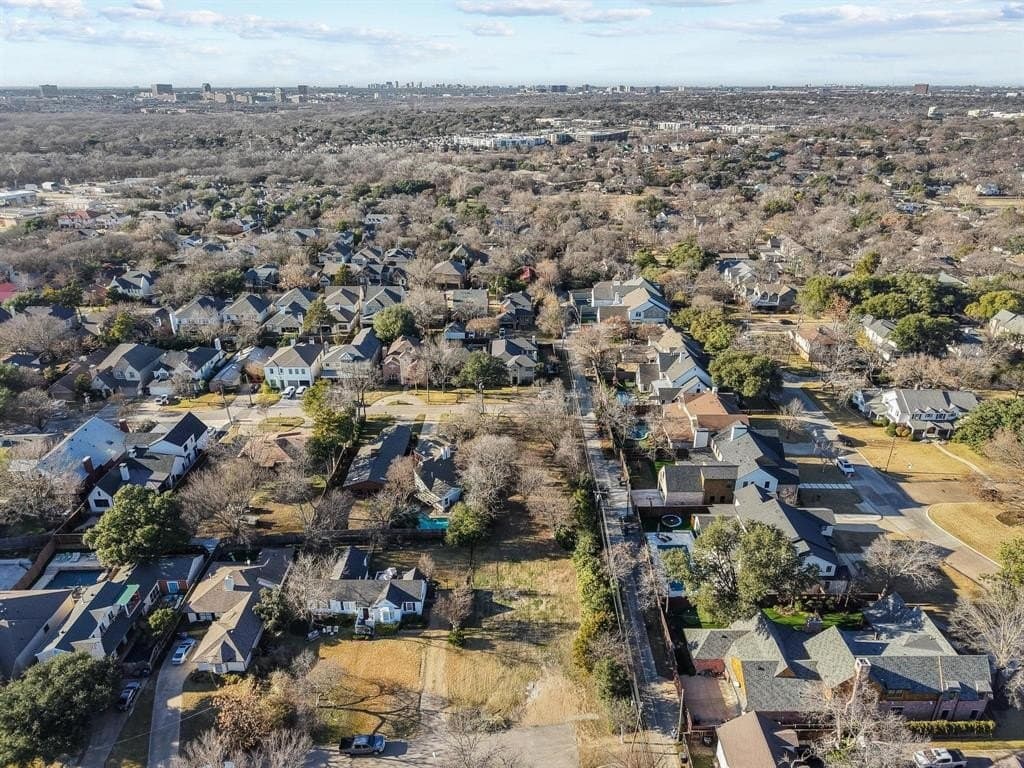 0.17 acres in Dallas County - photo 19
