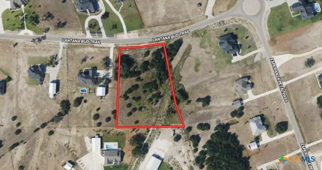 2.03 acres in Williamson County - photo 3