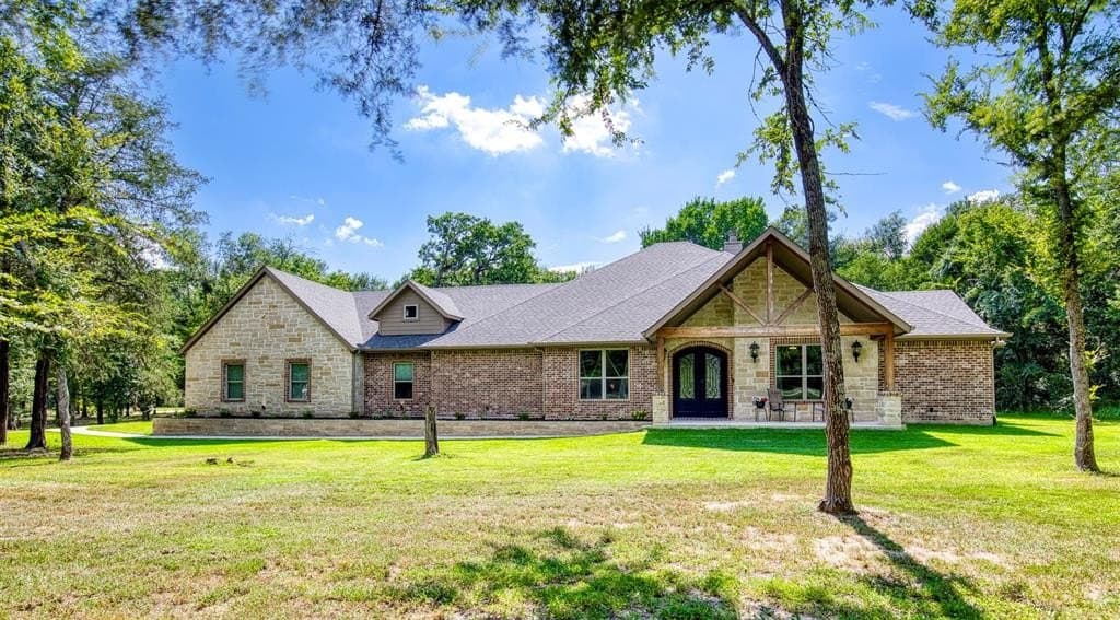 10.84 acres in Kaufman County - photo 5