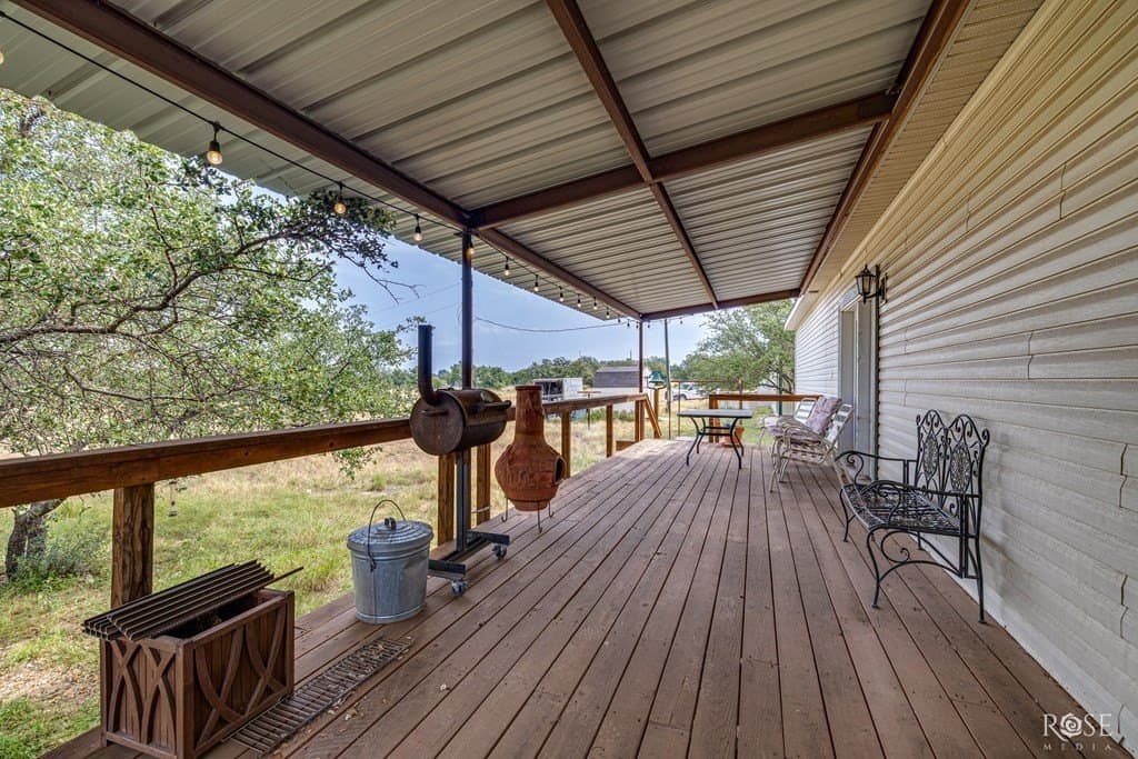 23.66 acres in Sutton County - photo 29