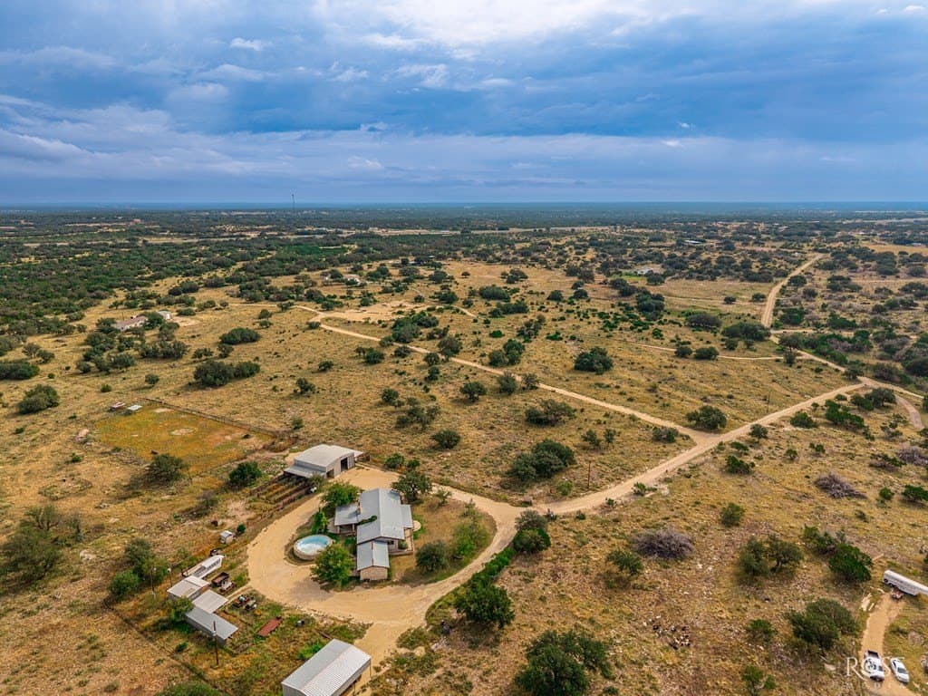 23.66 acres in Sutton County - photo 41