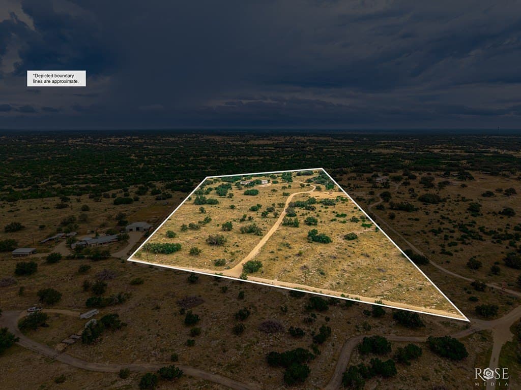 23.66 acres in Sutton County - photo 56