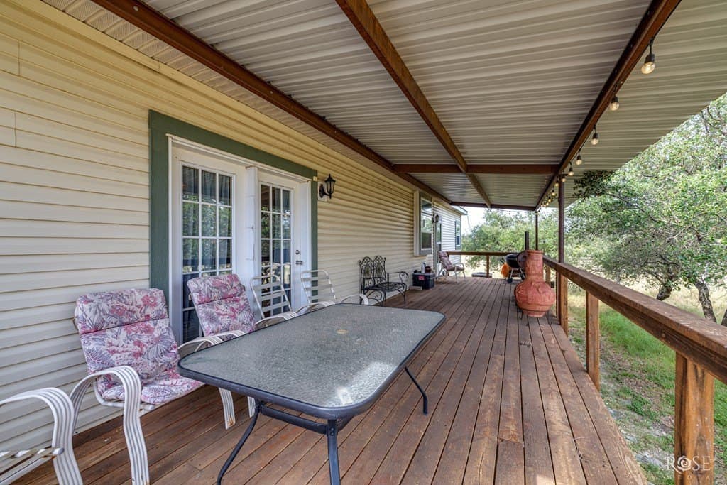 23.66 acres in Sutton County - photo 30