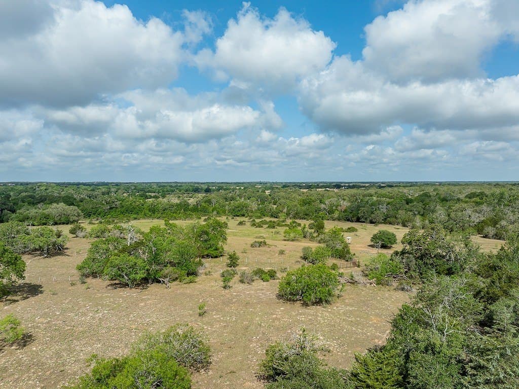 263.24 acres in Lavaca County - photo 6