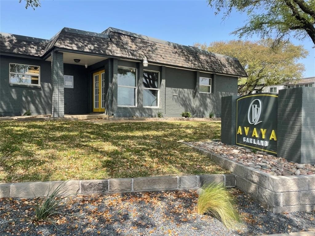 3300 Edgewood Drive