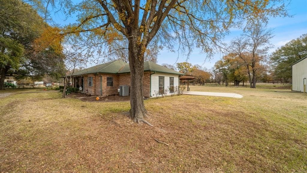 10.86 acres in Kaufman County - photo 24