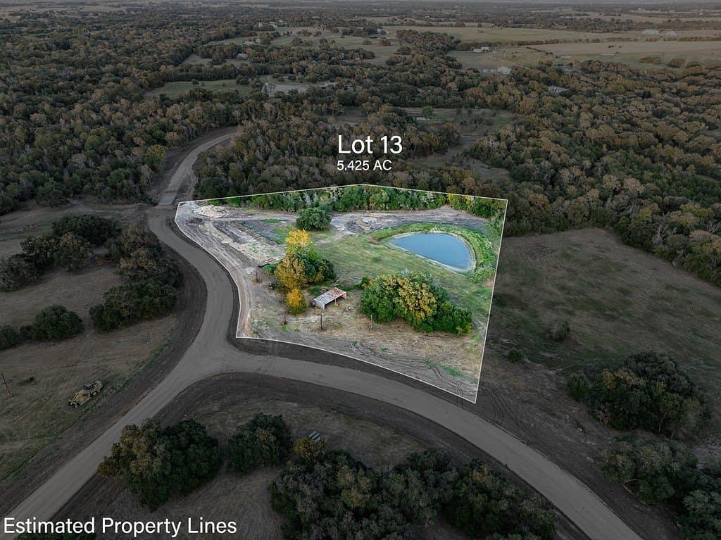 5.43 acres in Fayette County - photo 2