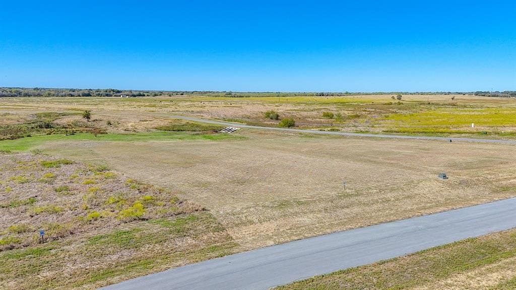 1.32 acres in Navarro County - photo 17