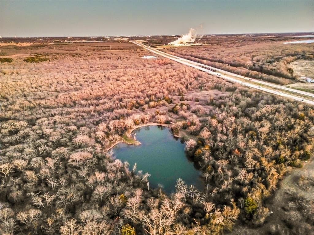 30.12 acres in Ellis County - photo 4