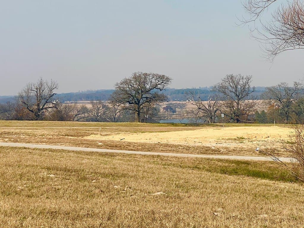 1.01 acres in Henderson County - photo 2
