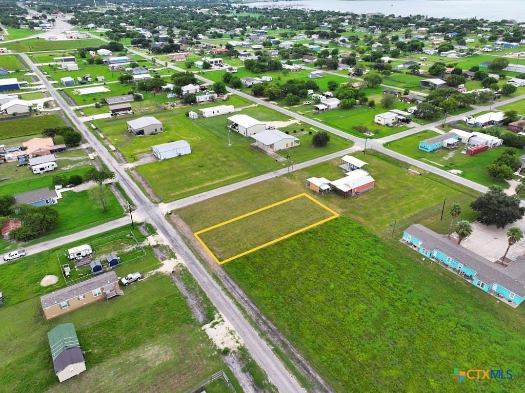 0.17 acres in Calhoun County - photo 3