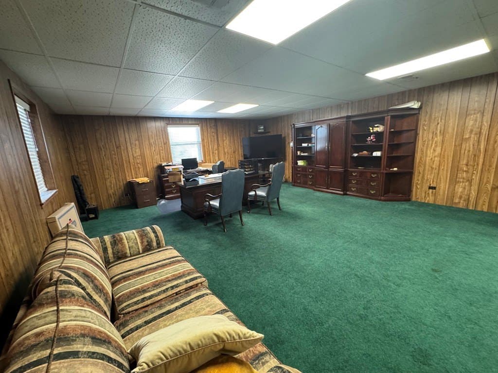 44.09 acres in SMITH County - photo 106