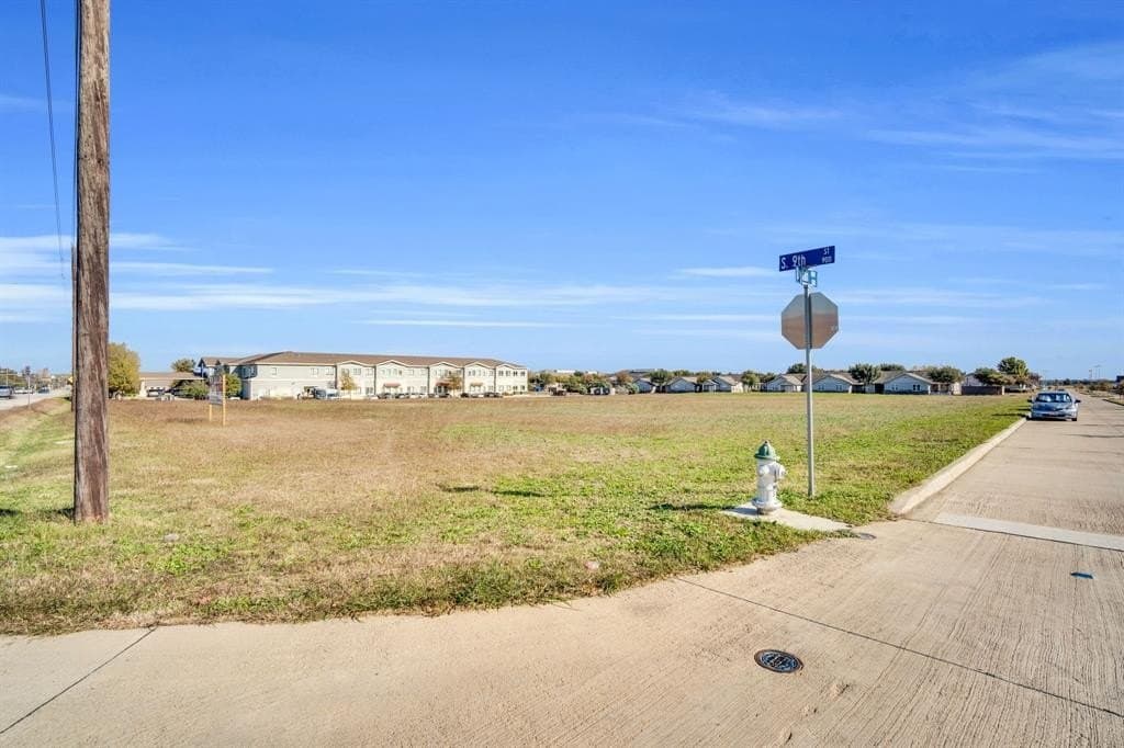 3.1 acres in Ellis County - photo 11