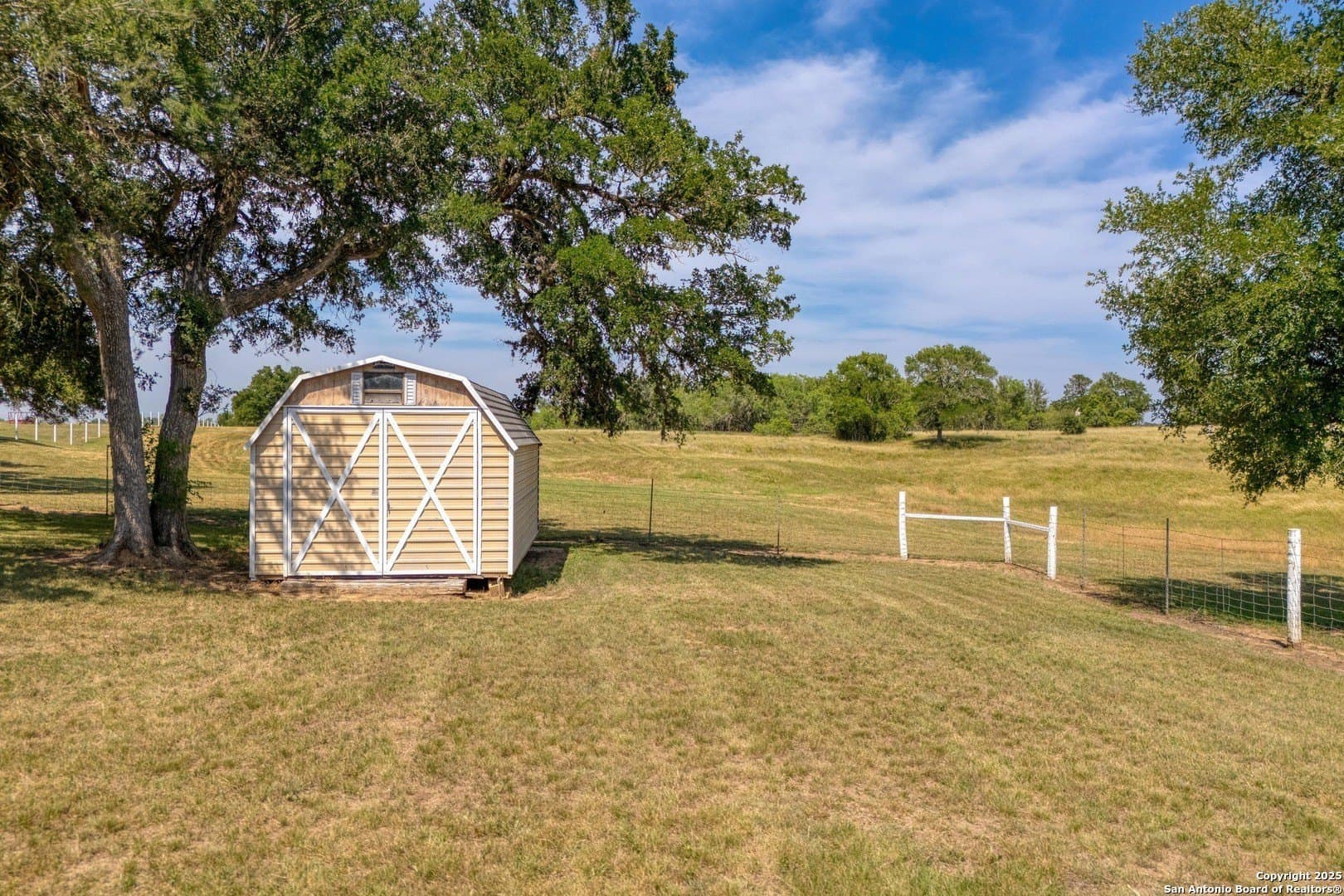 20.02 acres in Bastrop County - photo 6