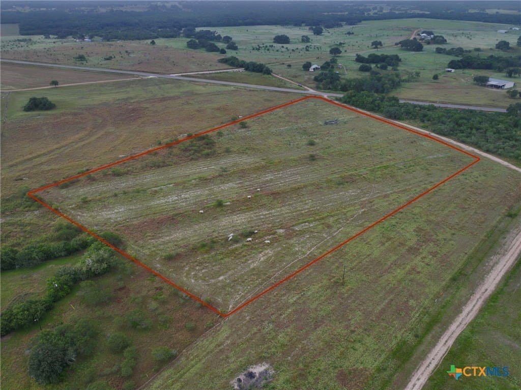 10 acres in DeWitt County - photo 6