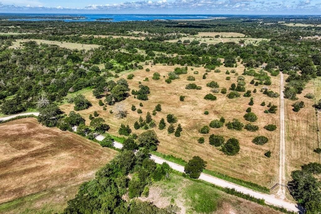 28.54 acres in Washington County - photo 4