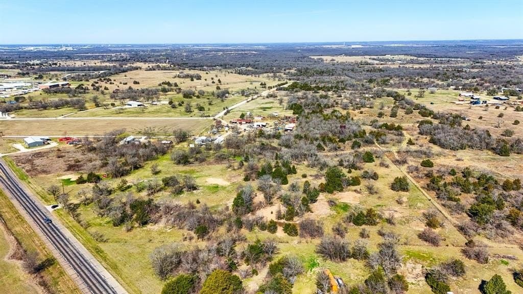 8.66 acres in Navarro County - photo 11