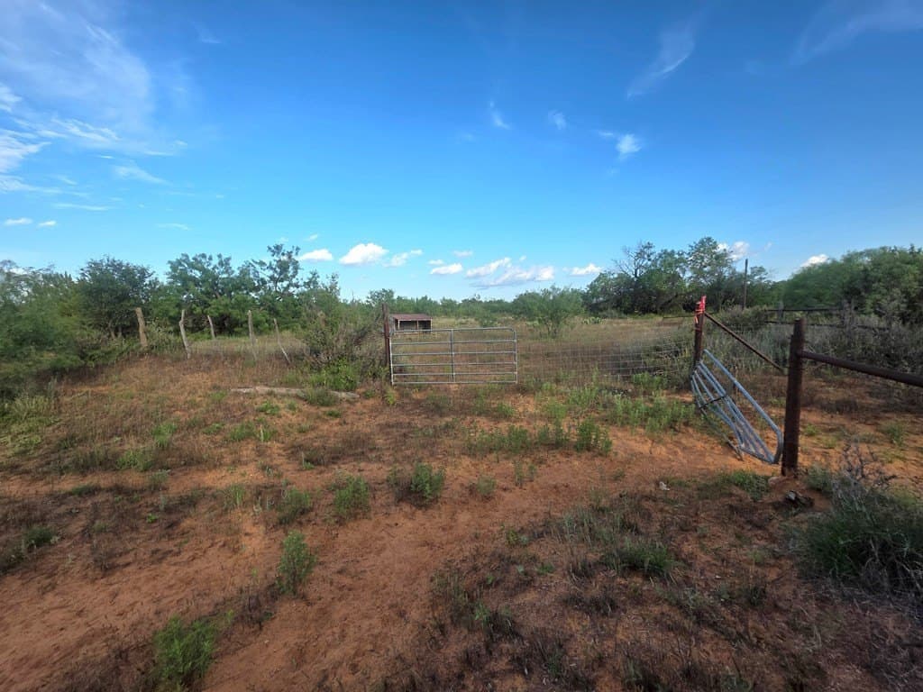 109 acres in Nolan County - photo 34